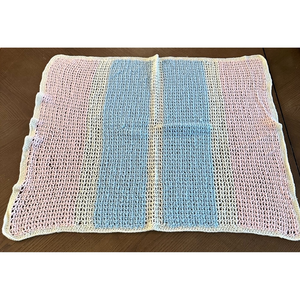 Handmade Crochet Baby Blanket Afghan Blue Pink White 31'' x 26''